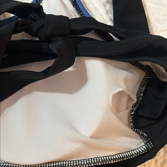 Colorful striped bathing suit top - Picture 4 of 4